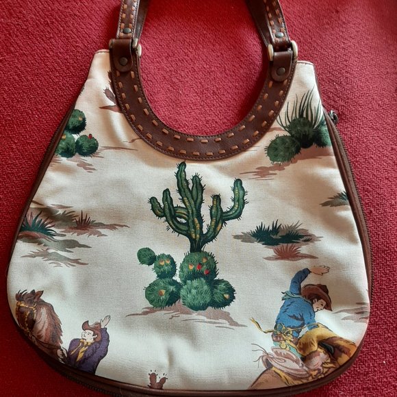 New Western Novelty Handbag - Picture 2 of 6